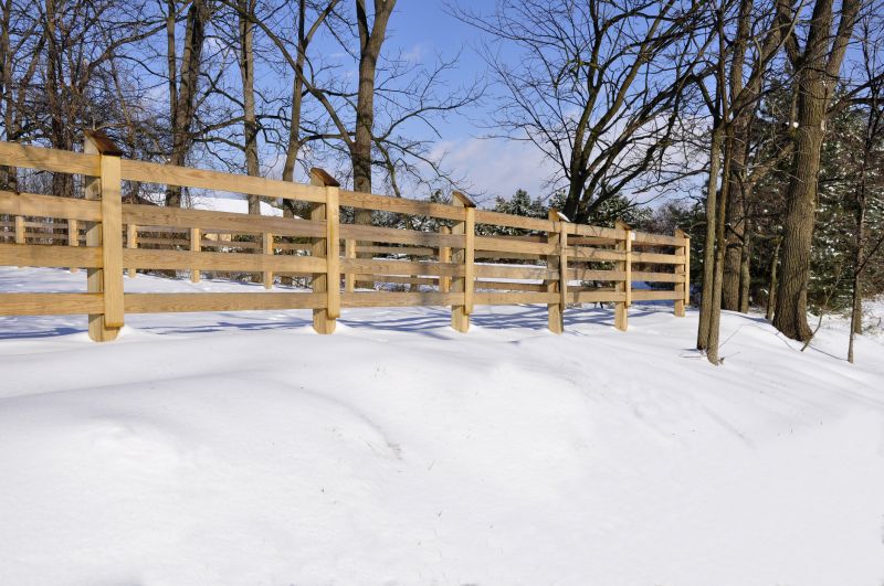 Fence Installation During Mild Seasons