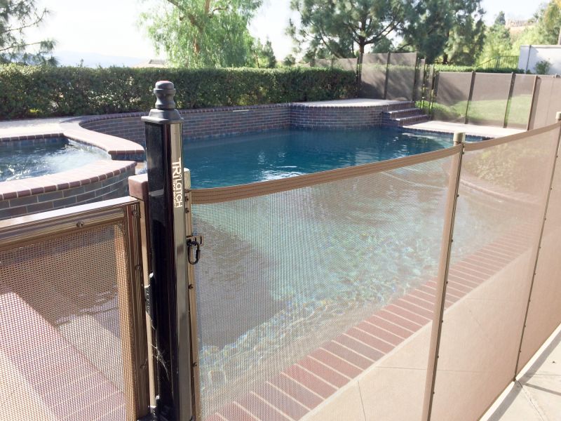 Mesh Pool Fence Overview